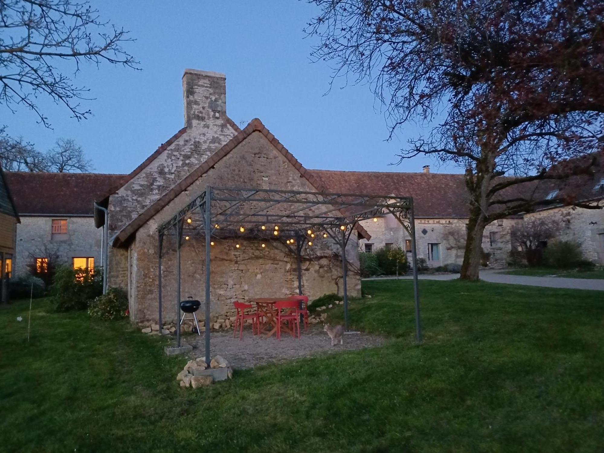 La Garenciere - La Petite Maison Champfleur  Extérieur photo