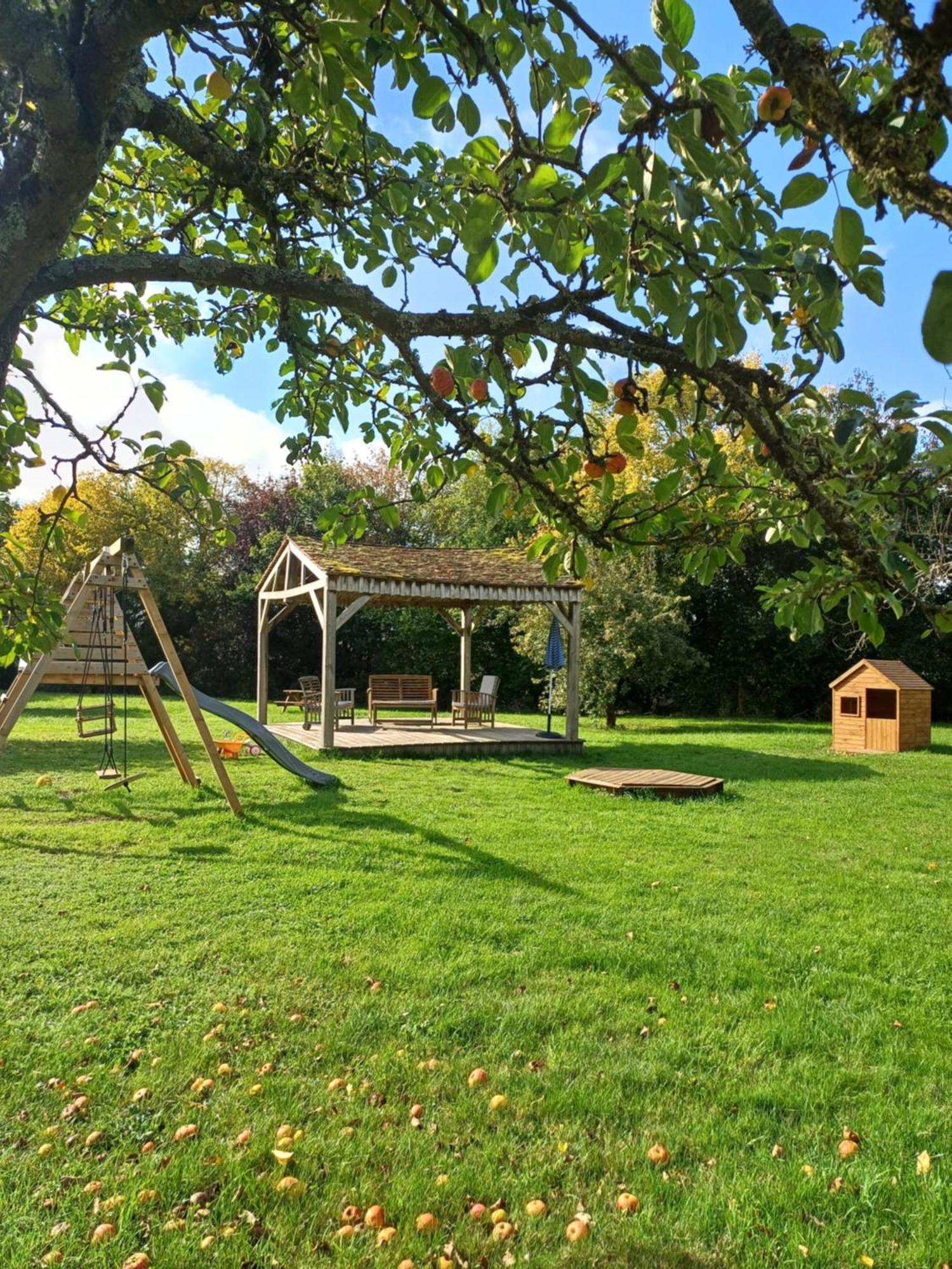 La Garenciere - La Petite Maison Champfleur  Extérieur photo
